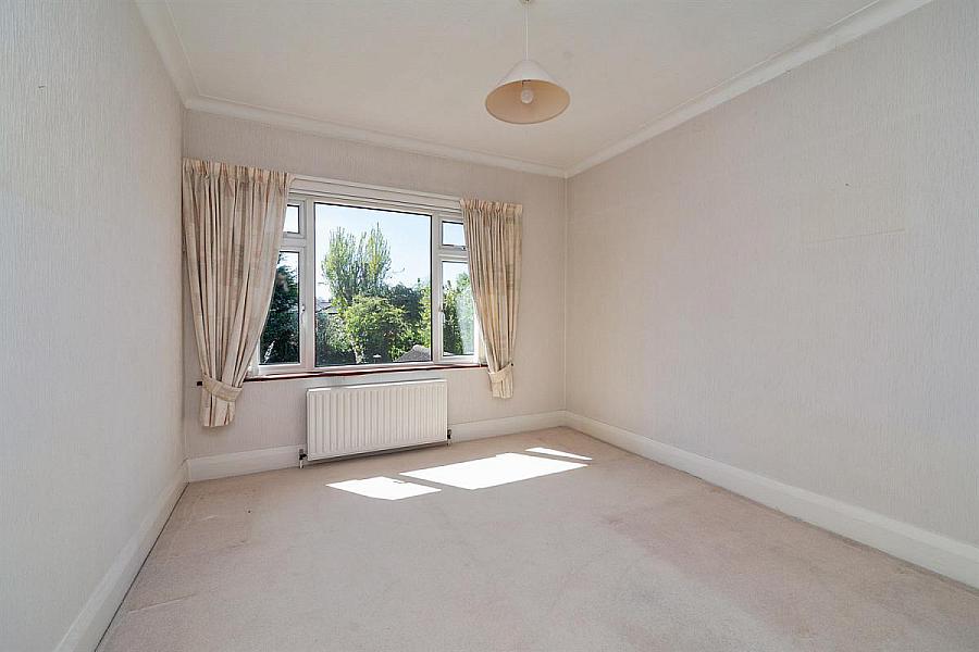 53 Cranmore Gardens