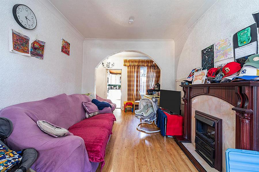 20 Ebor Parade