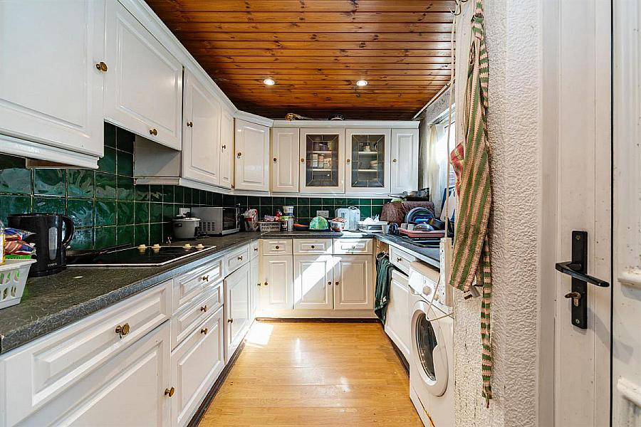 20 Ebor Parade