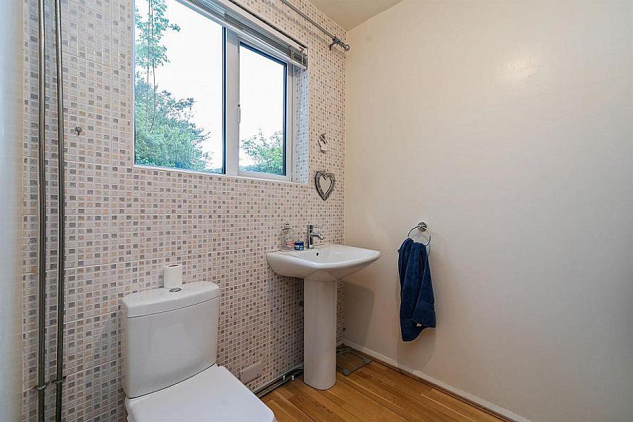 142 Upper Malone Road