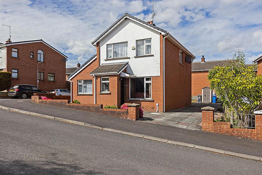 5 Sharman Gardens