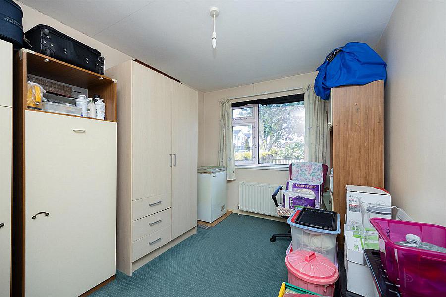 5 Sharman Gardens