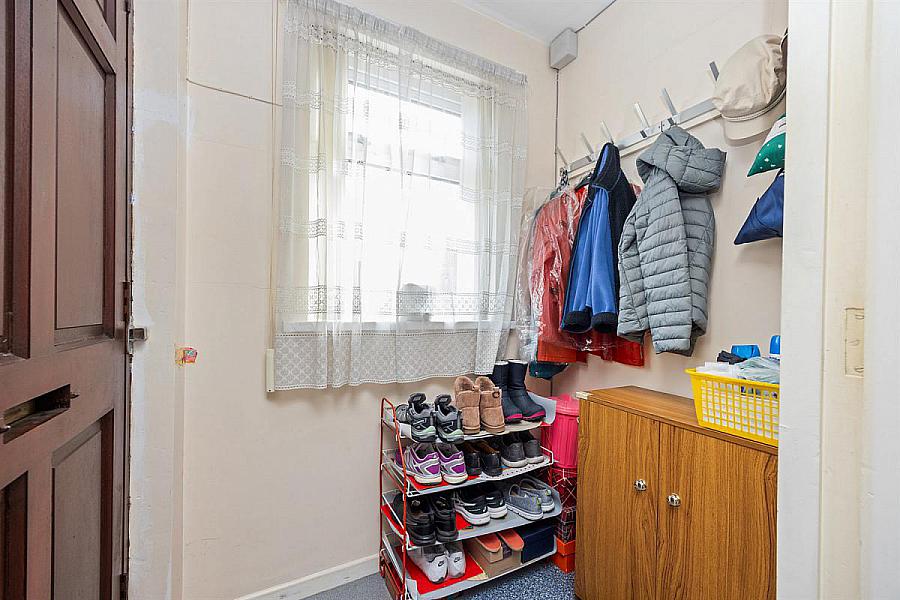 5 Sharman Gardens