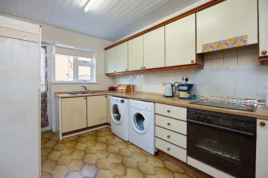 5 Sharman Gardens