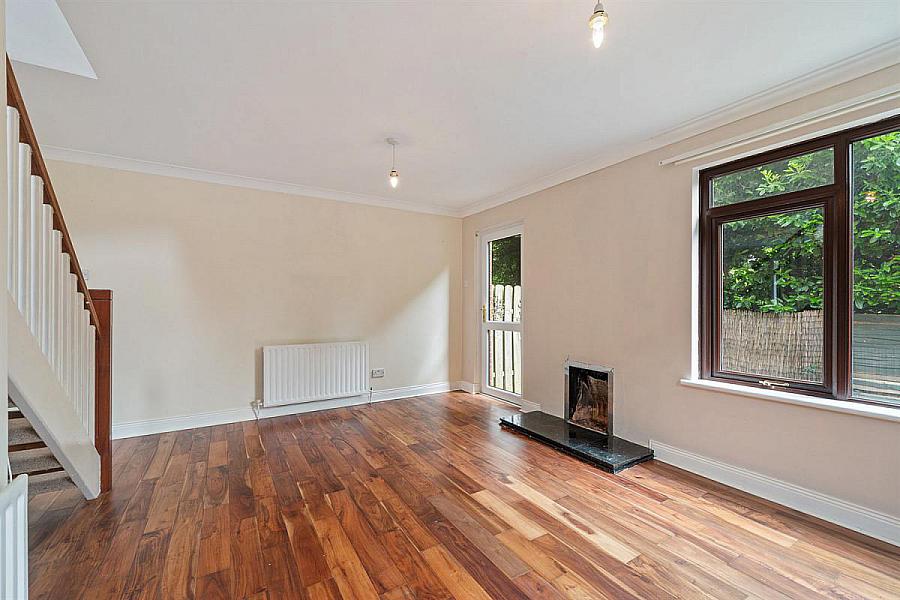 20 Balmoral Mews