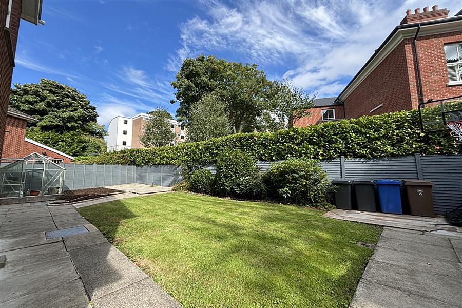 16 Notting Hill Court