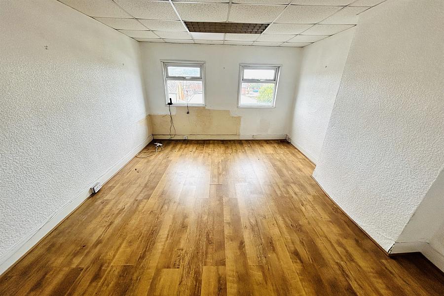 Three Storey Commercial Premises 184 Shankill Road Three Storey Commercial Premises 184 Shankill Road