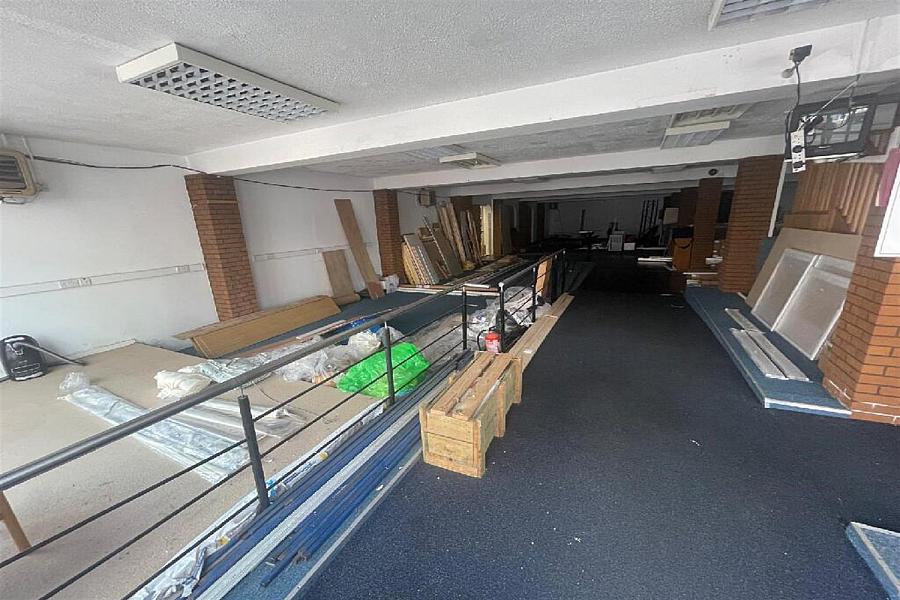 Commercial Premises At 11a Graham Gardens
