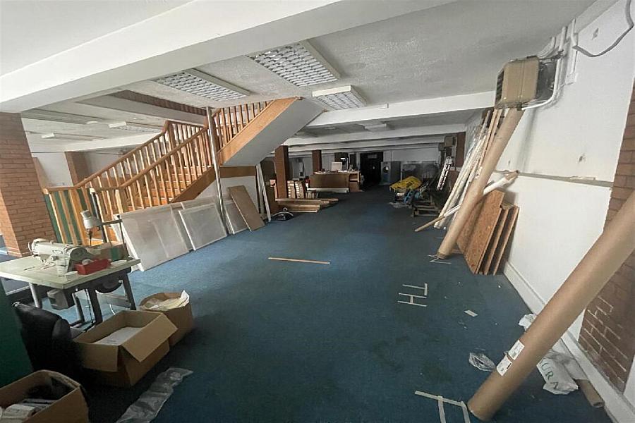 Commercial Premises At 11a Graham Gardens