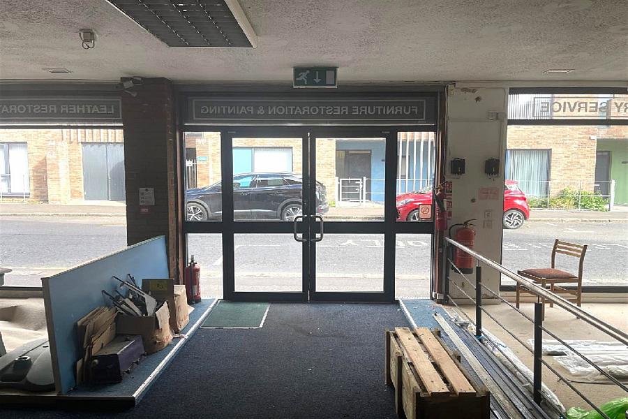 Commercial Premises At 11a Graham Gardens