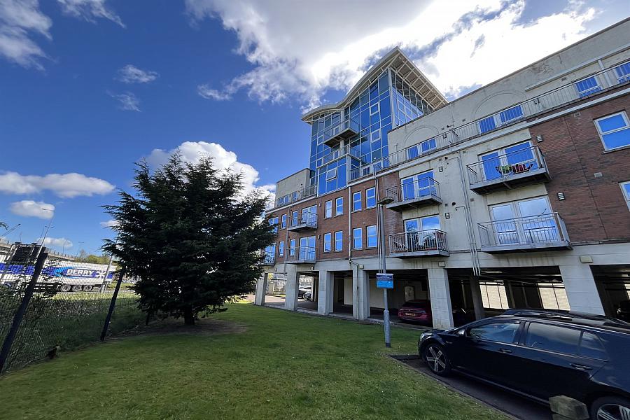 Woodlands Manor, 61 stockmans lane, belfast, BT9 7GL