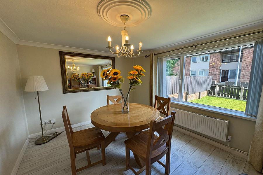 62 Alina Gardens