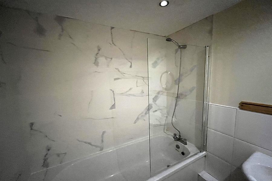 Apt 3 Shaftesbury Court