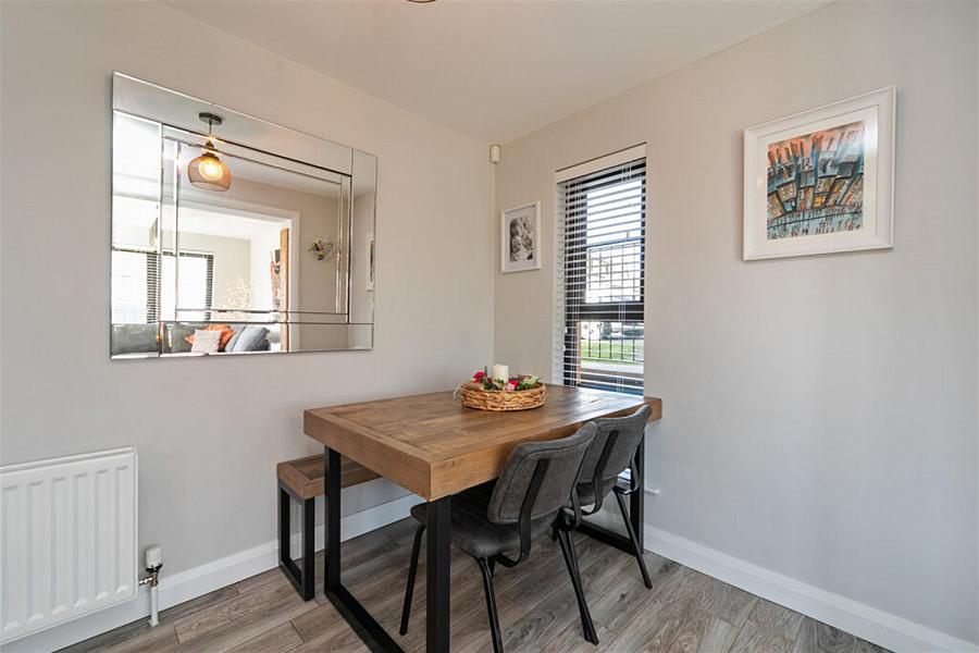 14 Ballantine Lane