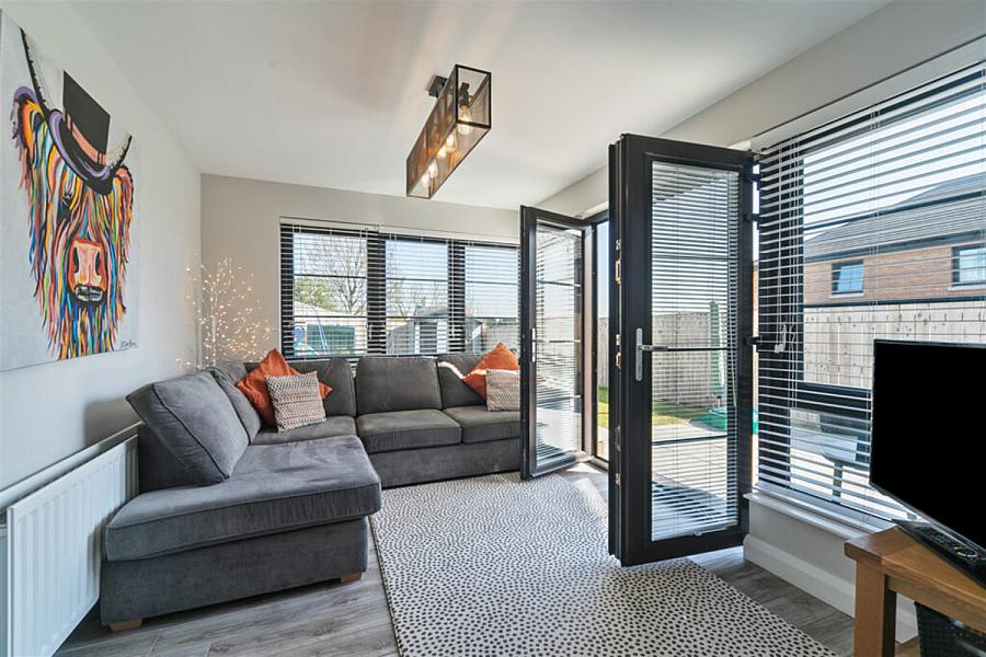 14 Ballantine Lane