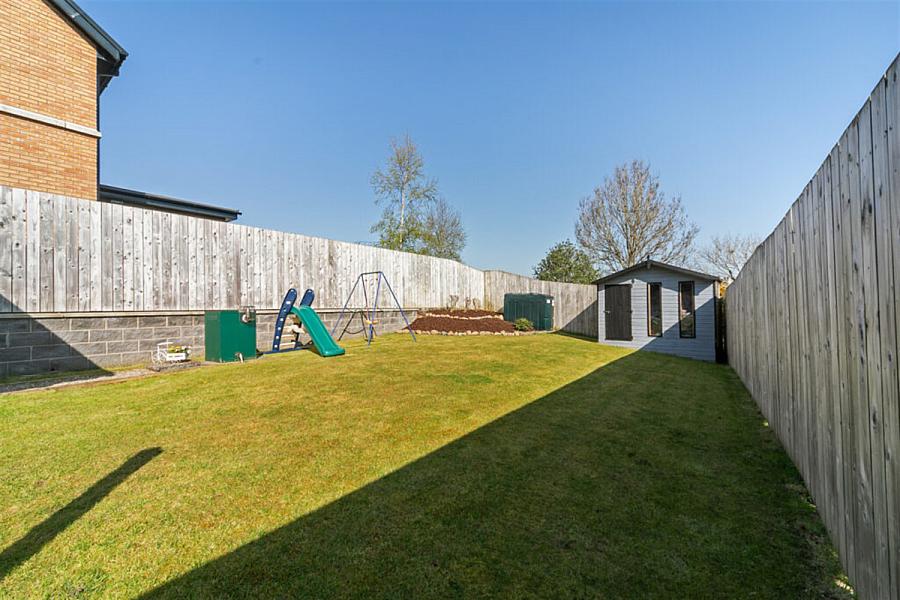 14 Ballantine Lane