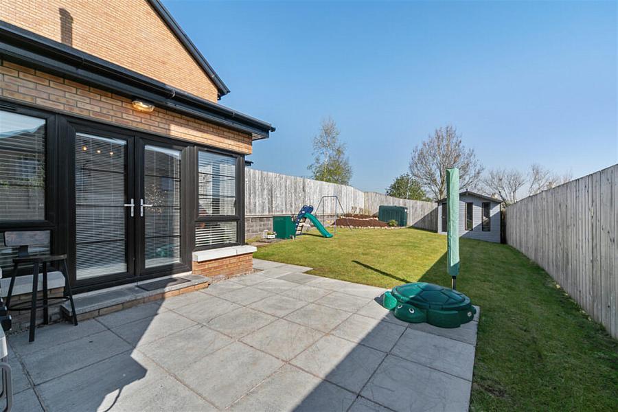 14 Ballantine Lane