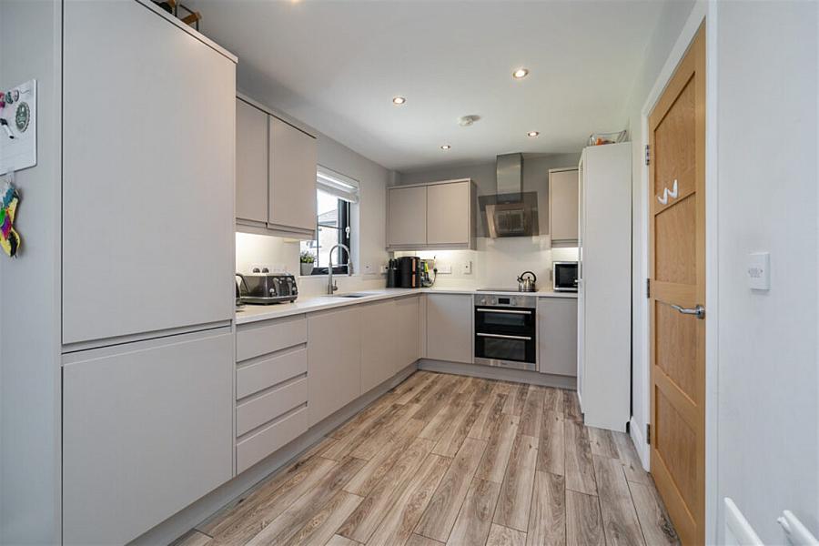14 Ballantine Lane