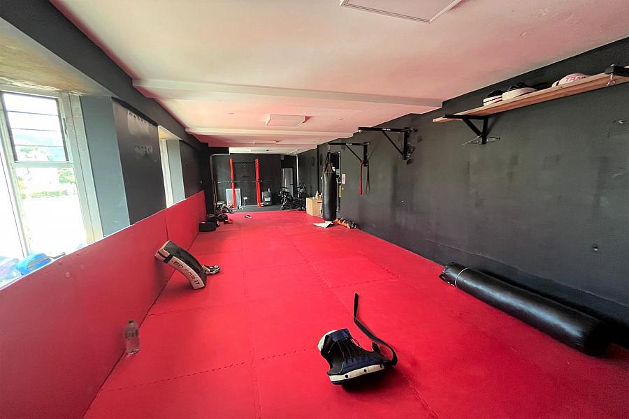First Floor Commercial Premises