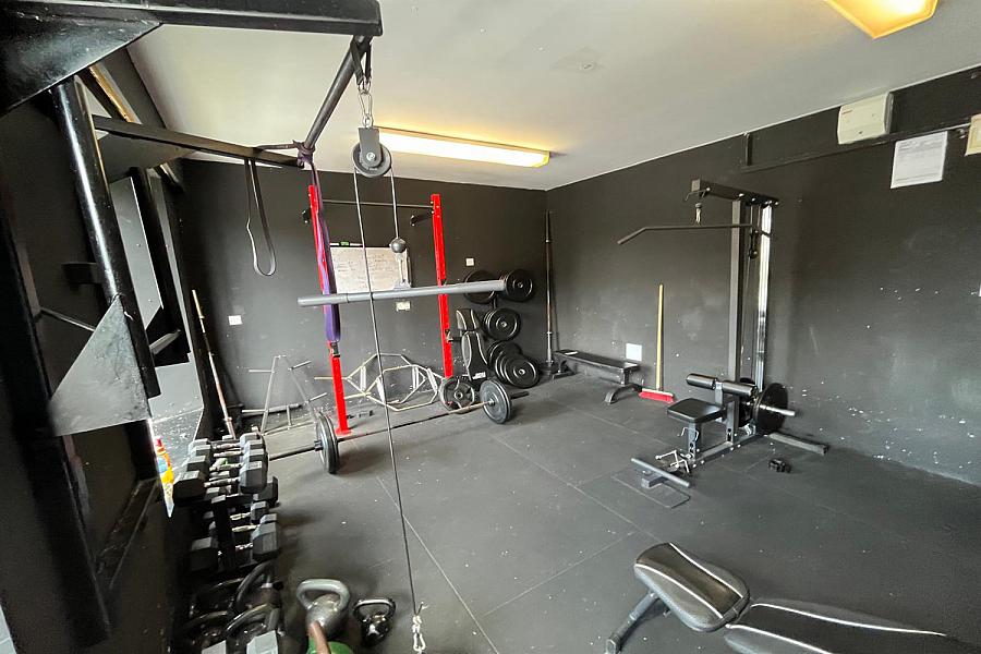 First Floor Commercial Premises