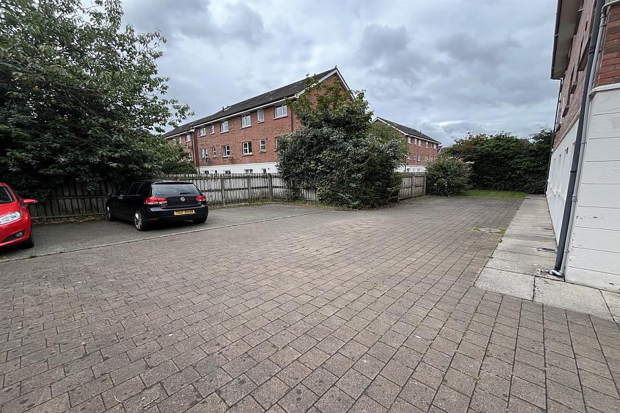 5 Ardenlee Place