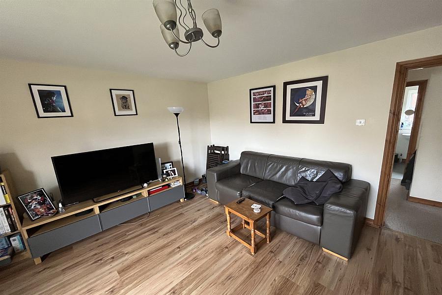 5 Ardenlee Place