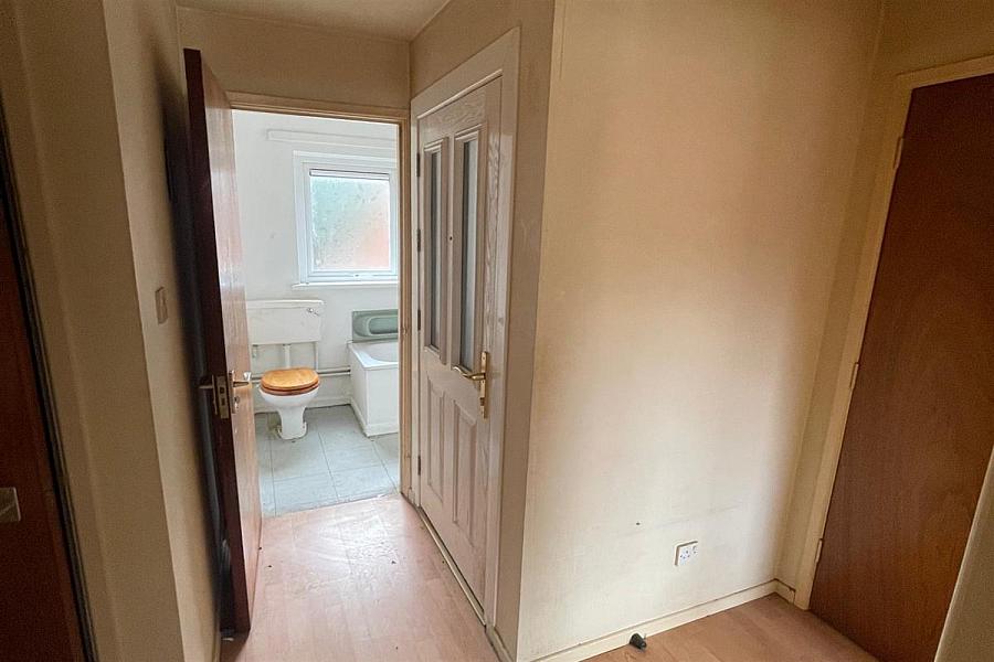 10 Ferndale Court
