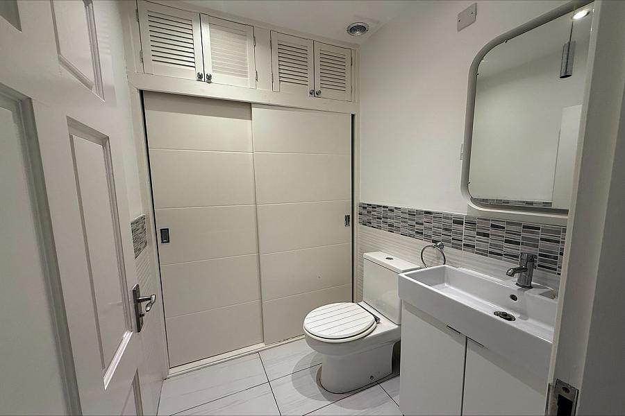 Flat 3, 32A, Deramore Park