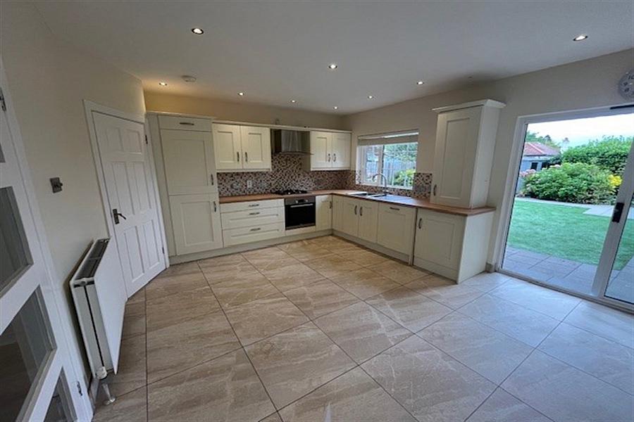 Flat 3, 32A, Deramore Park