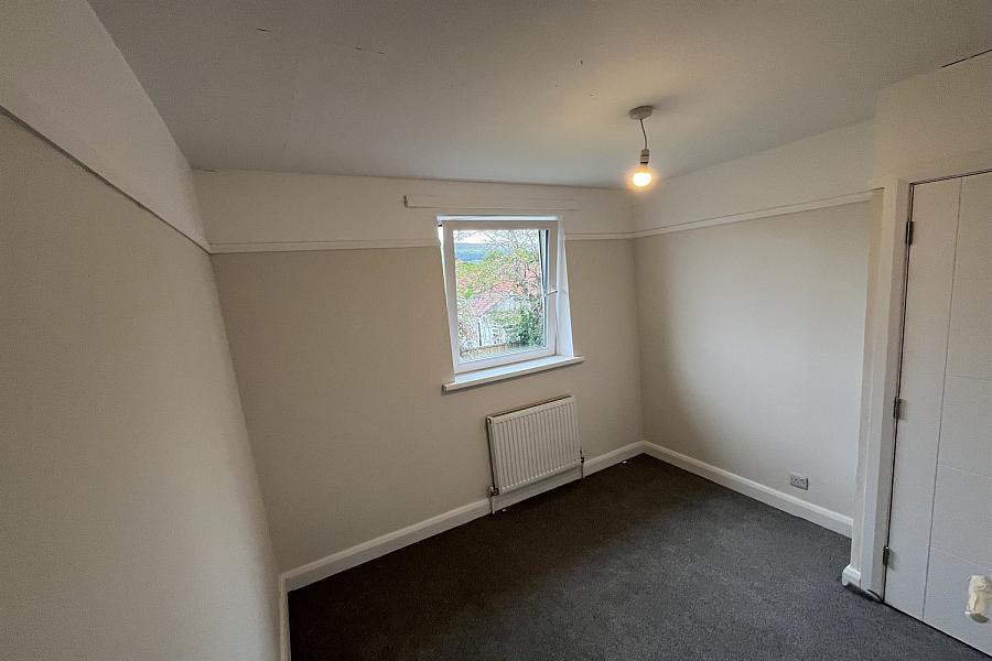 80 Cliftondene Crescent