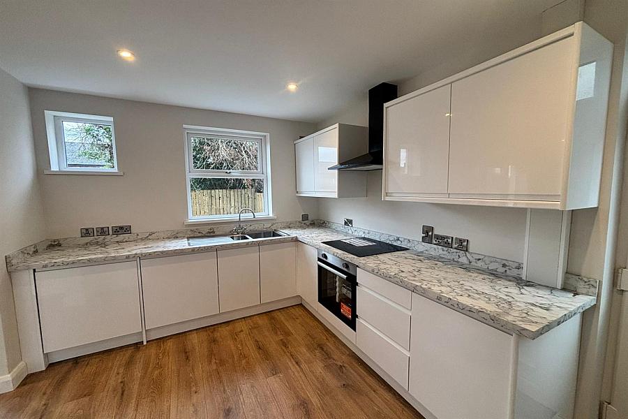 80 Cliftondene Crescent