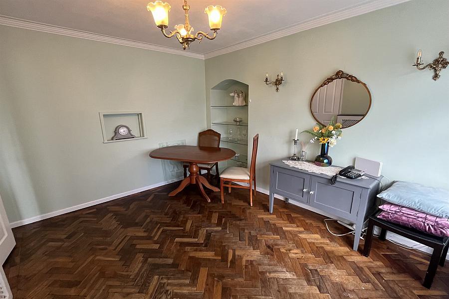 9 Mount Coole Park