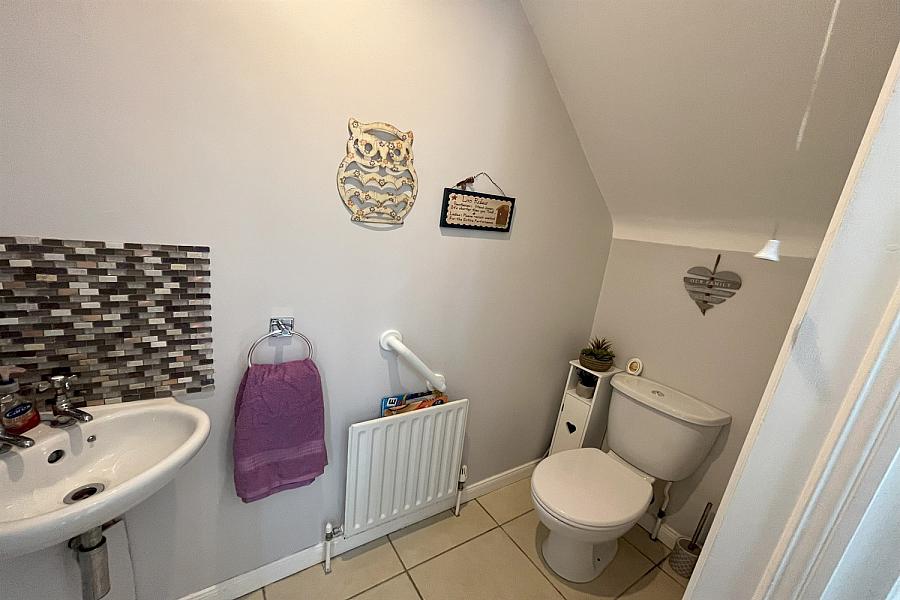 44 Squires View