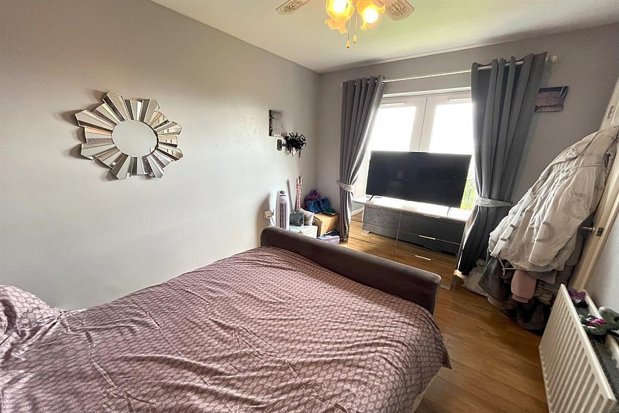 44 Squires View