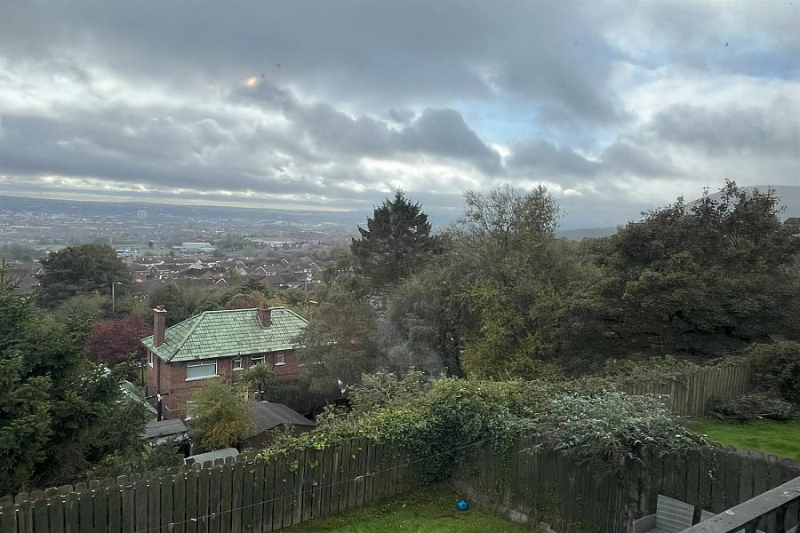 44 Squires View