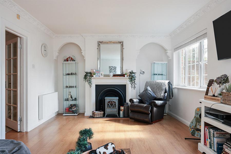 Flat 2, The Grange