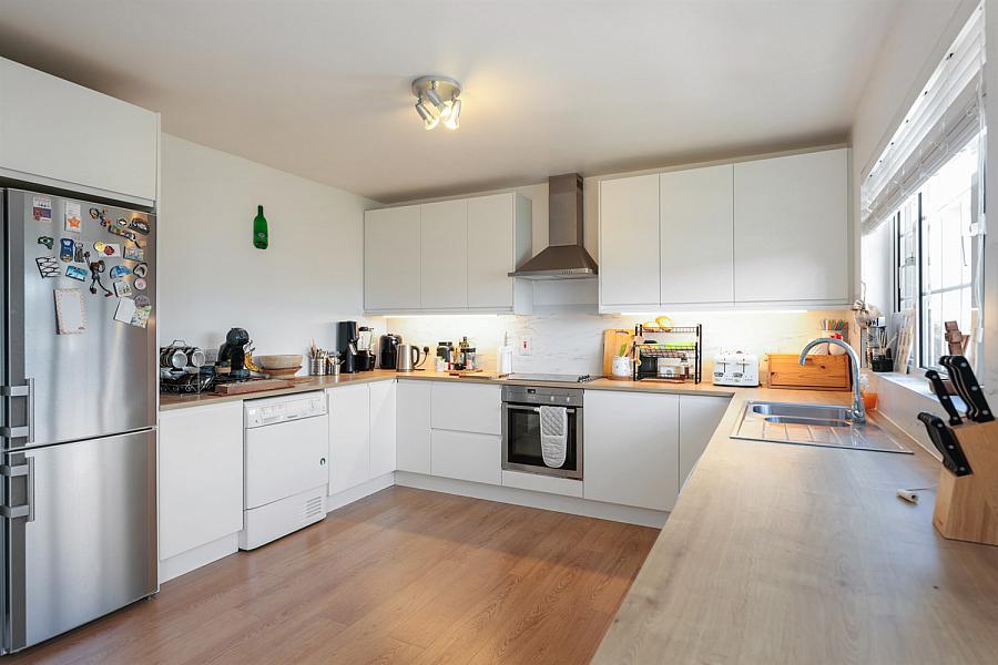 Flat 2, The Grange