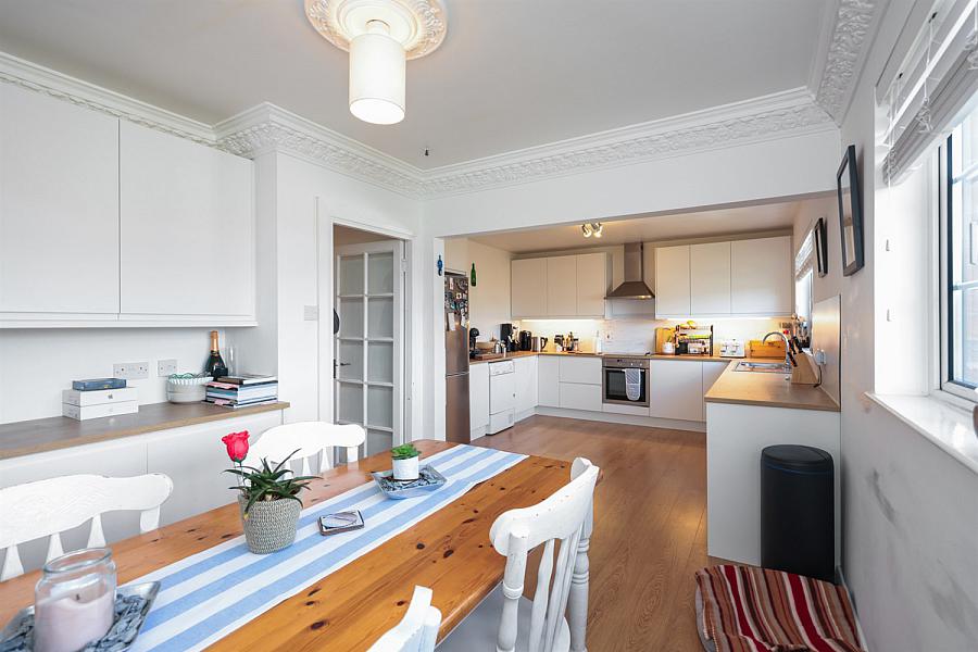 Flat 2, The Grange