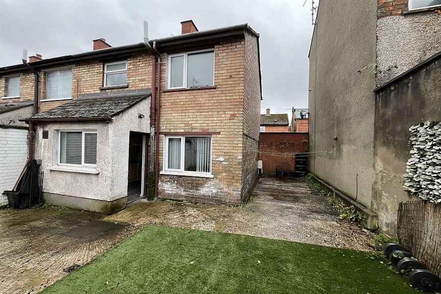 181 Upper Meadow Street 181 Upper Meadow Street
