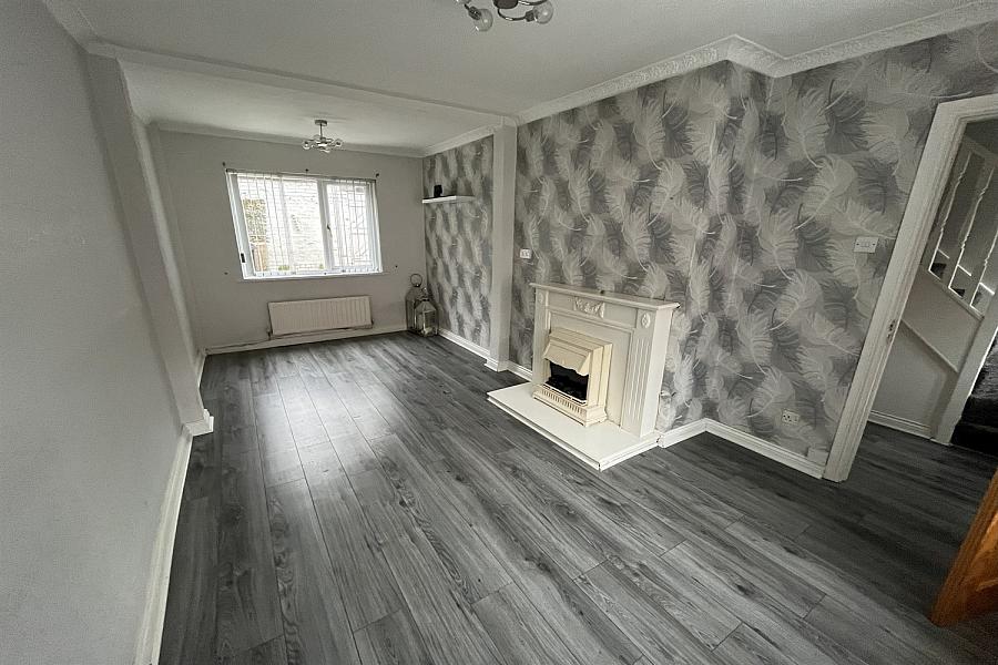 181 Upper Meadow Street 181 Upper Meadow Street