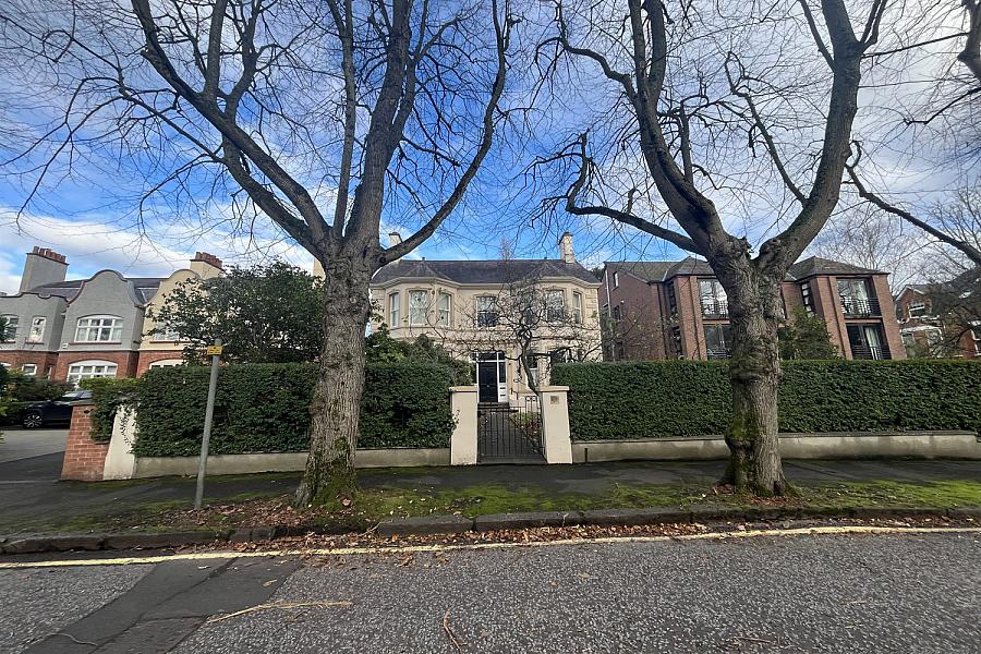 41B, 39-41 Sans Souci Park