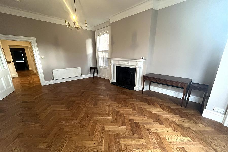 41b, 39-41 Sans Souci Park