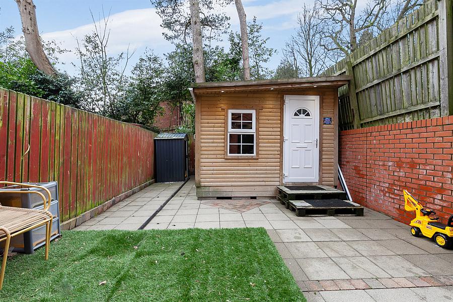 8 Fortwilliam Demesne