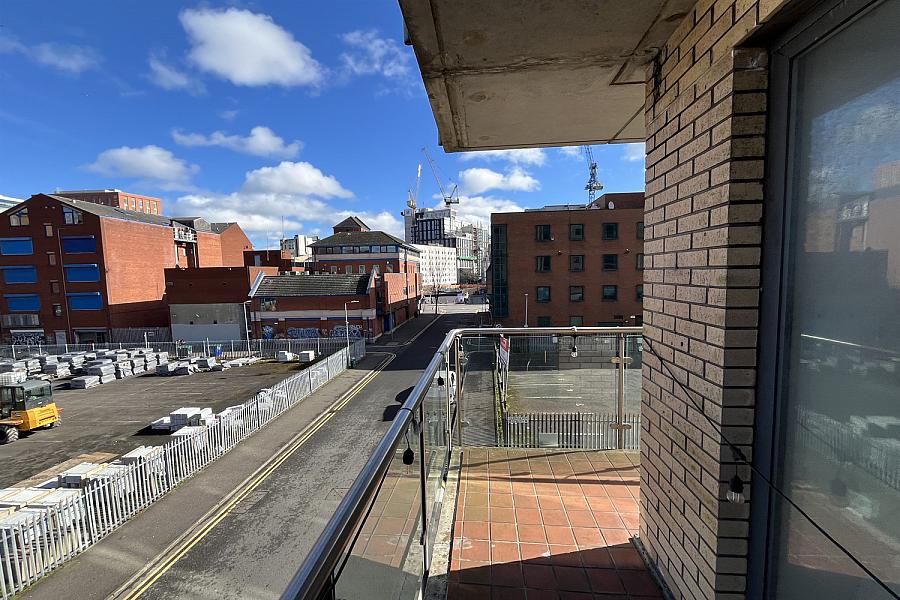 Apartment 8, Victoria Place