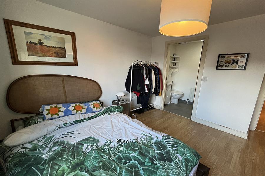 Apartment 8, Victoria Place