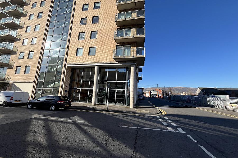 Apartment 8, Victoria Place