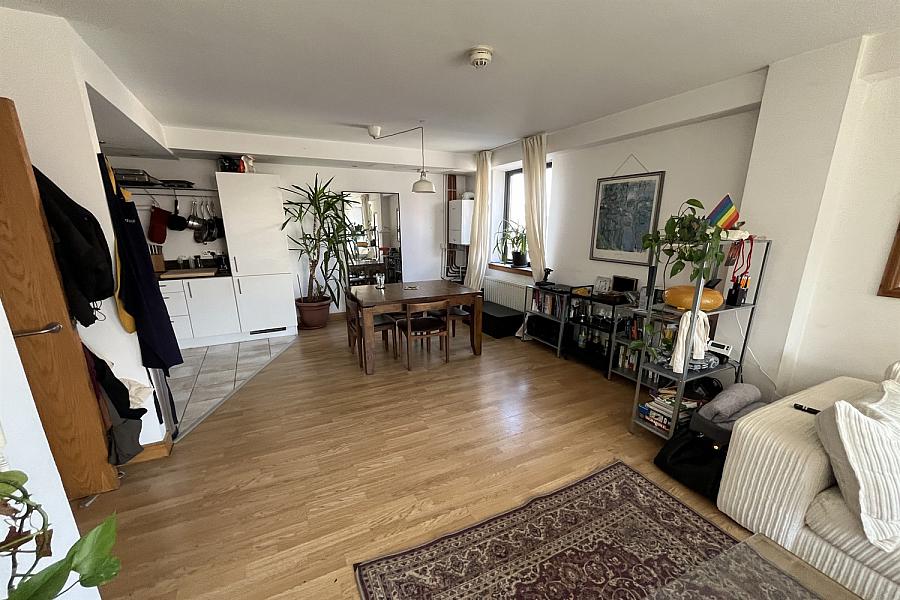 Apartment 8, Victoria Place