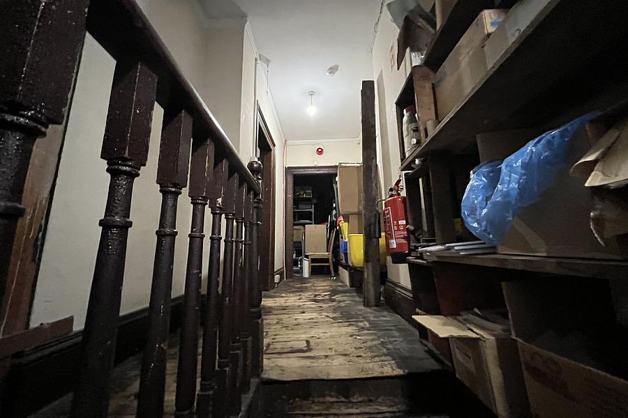 208 Duncairn Gardens