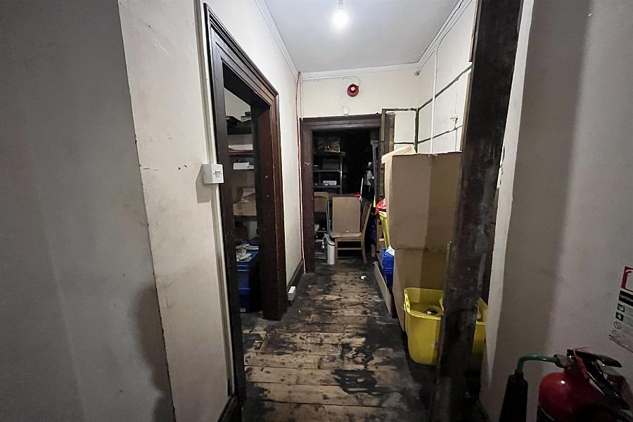 208 Duncairn Gardens