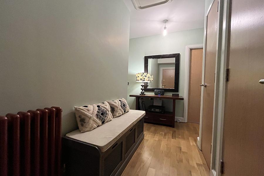 Apartment 21, The Keel Building